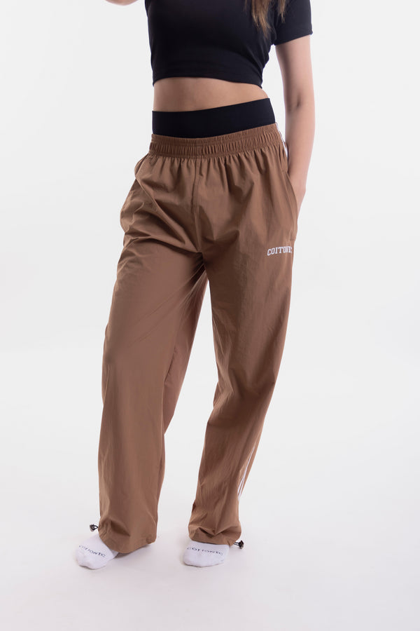 color_Brown