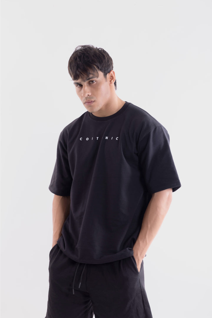 Bold Arc Oversize T-shirt