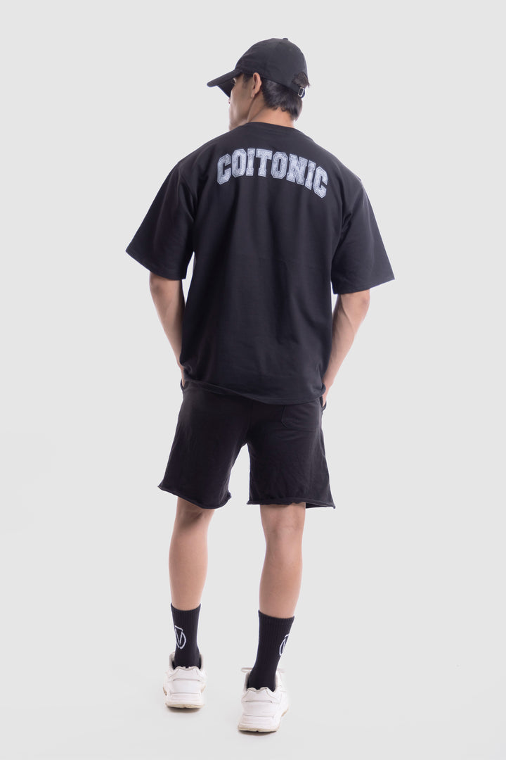 Bold Arc Oversize T-shirt