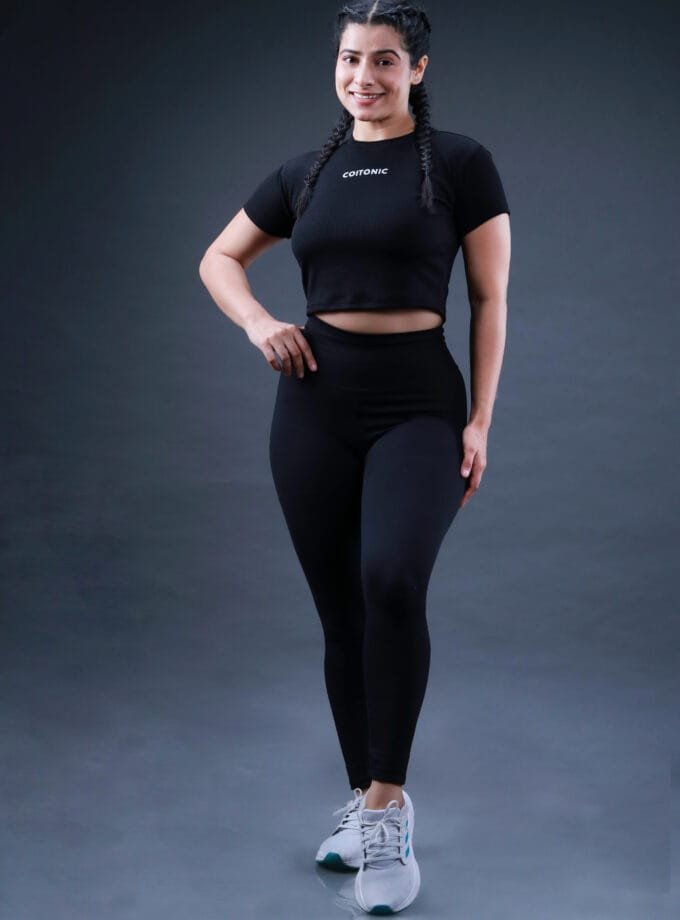 Coitonic Crop Top Black