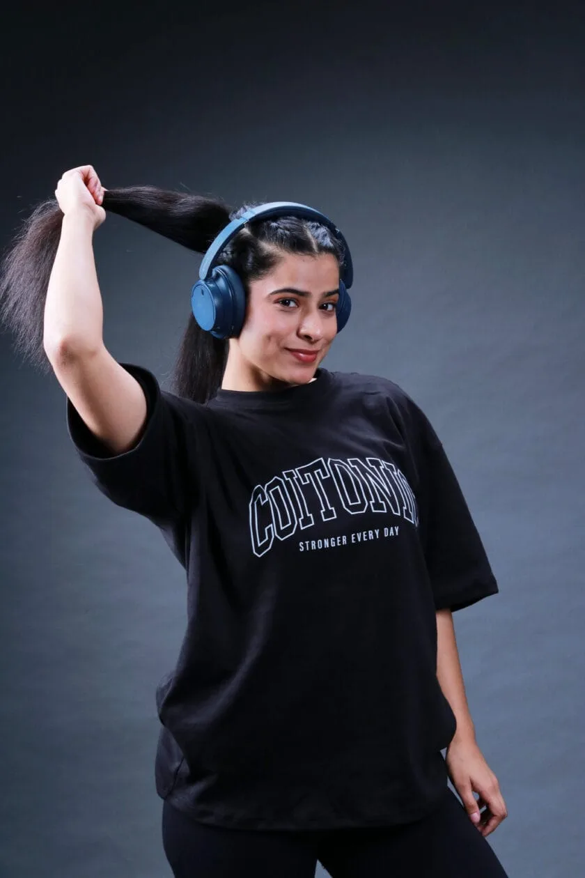 Coitonic Oversized T-shirts Black (Women’s) - Image 4